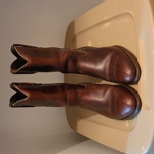 Frye Roper boots style 9925